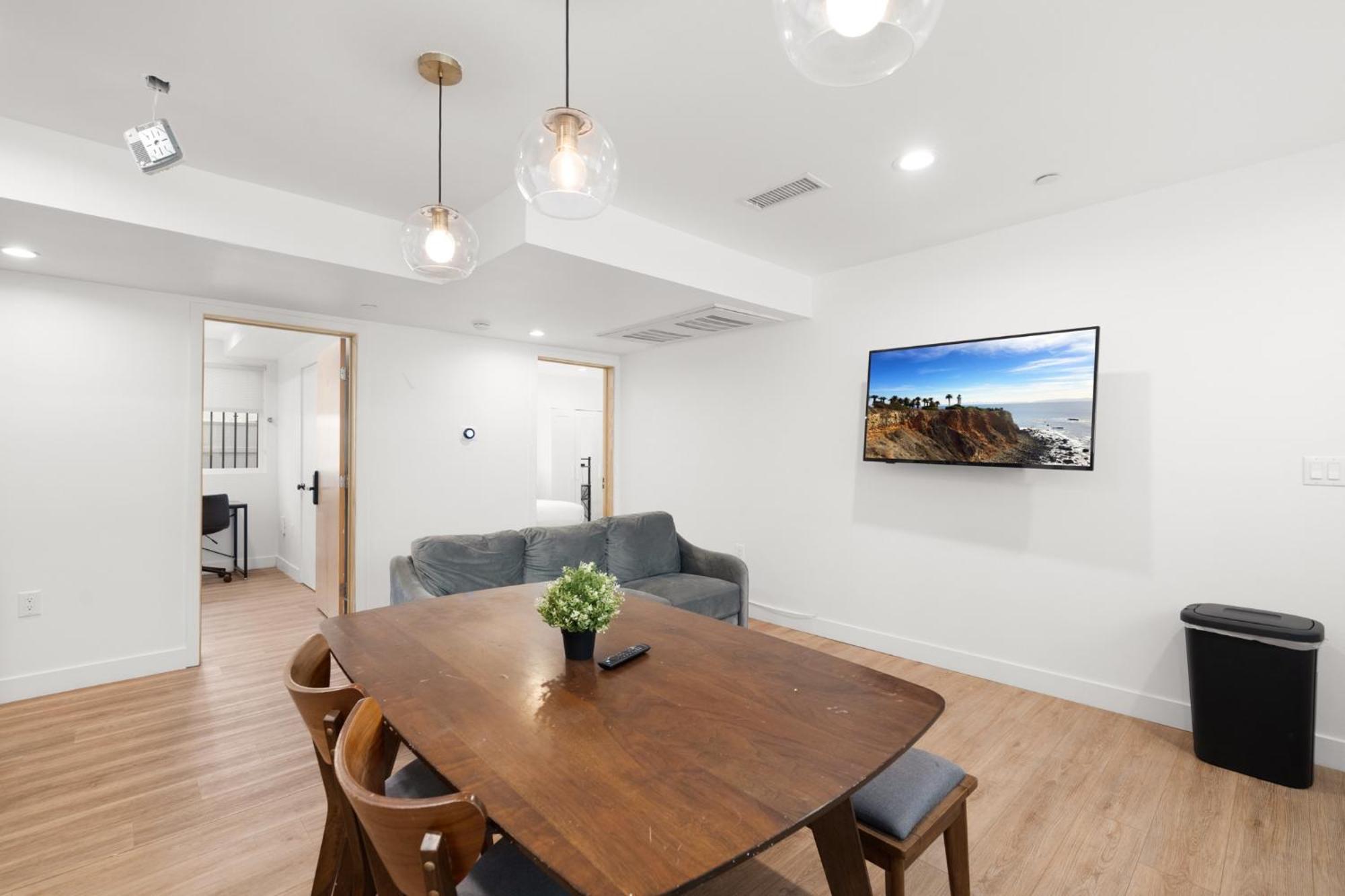 לוס אנג'לס Spacious 1-Bd Hideaway Close To Usc Room With Share Livingroom מראה חיצוני תמונה