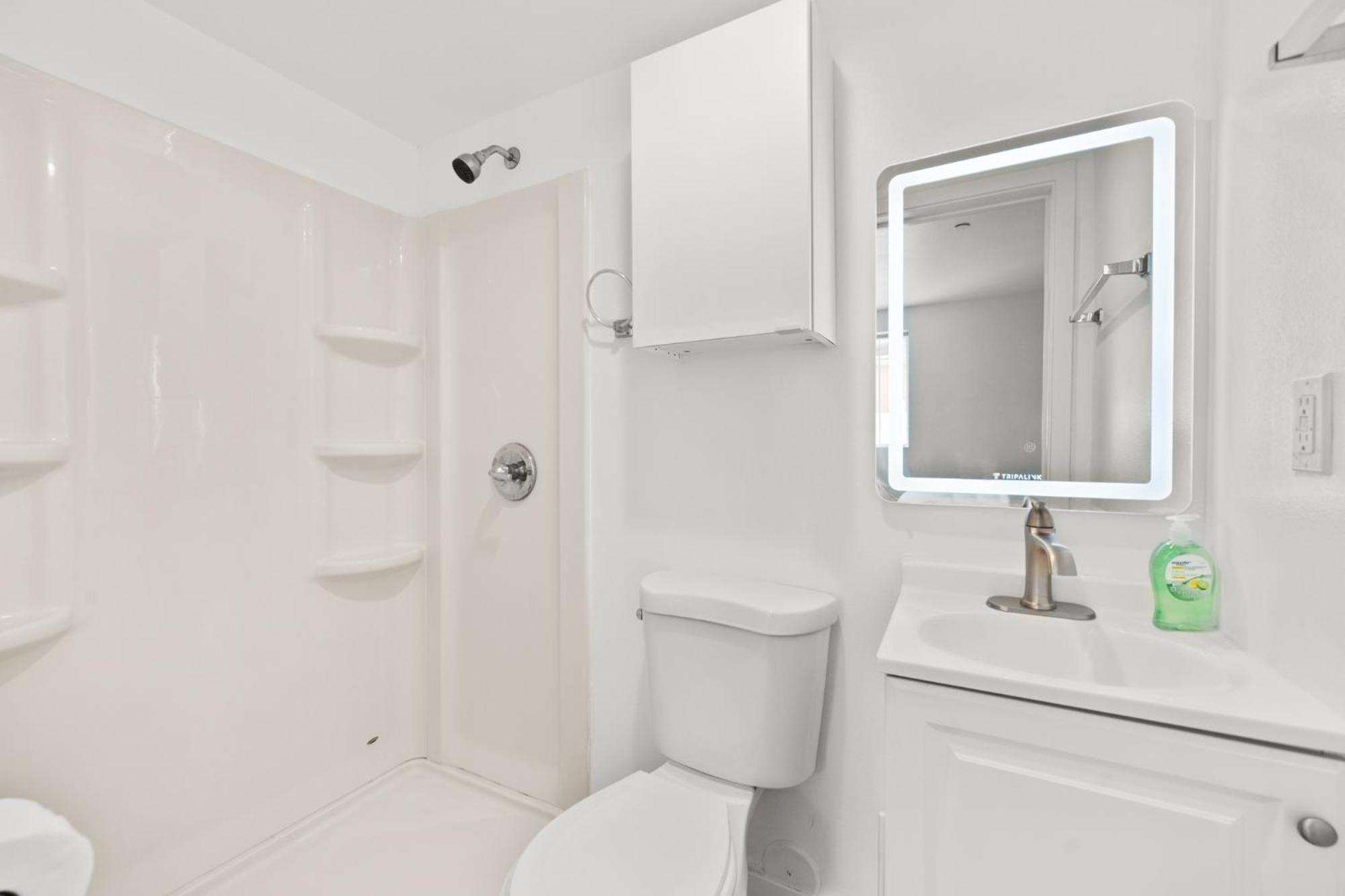 לוס אנג'לס Spacious 1-Bd Hideaway Close To Usc Room With Share Livingroom מראה חיצוני תמונה